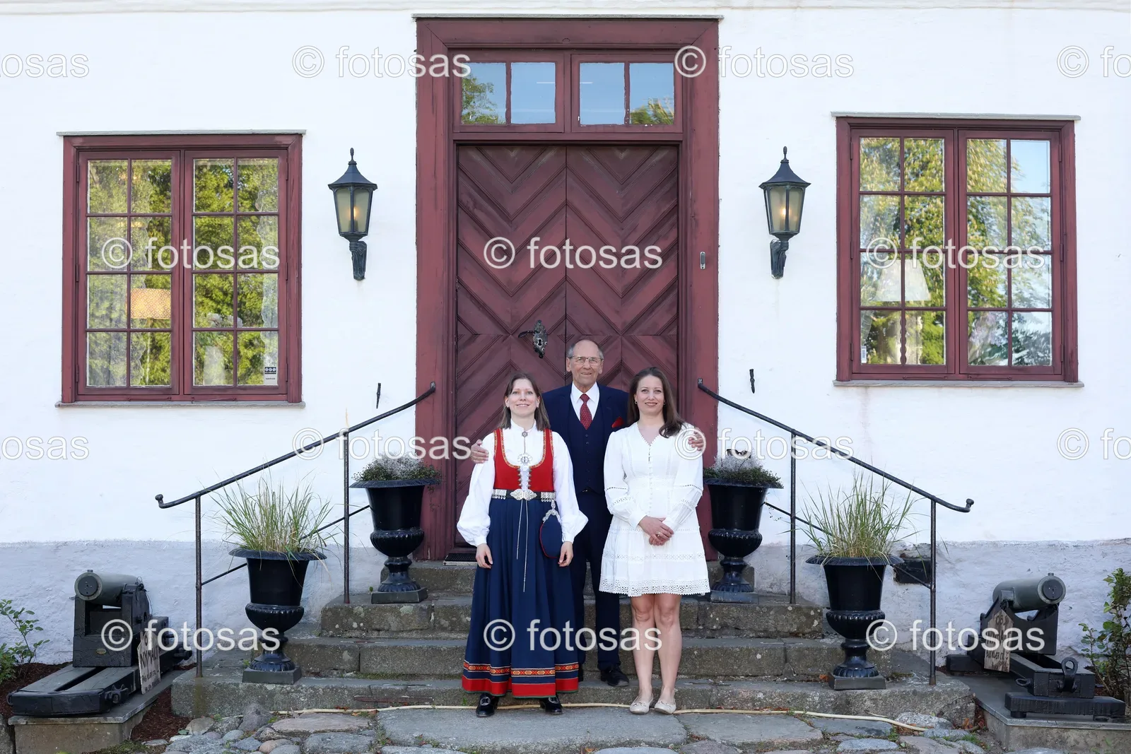B25VD175.jpg